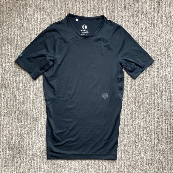 Men's Small Under Armour Heatgear Rush Short Sleeve Compression Shirt Black - Picture 1 of 3